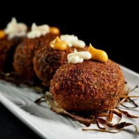 Croquetas de pulpo y calamares en Gran Viana, Barrio Gótico