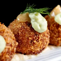 Croquetas de ibéricos en Gran Viana, Barrio Gótico