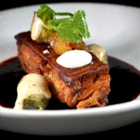 Cochinillo crujiente en Gran Viana, Barrio Gótico