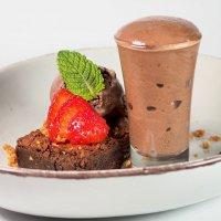 TRÍO DE CHOCOLATES, A VECES MEJOR QUE EL SEXO